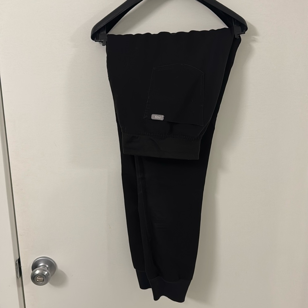 Figs scrub pants
